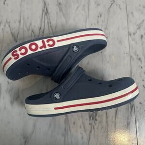 Crocs Unisex Bayaband Clogs Navy Blue Red Stripe Slip-On Shoes Women’s 9 Men’s 7